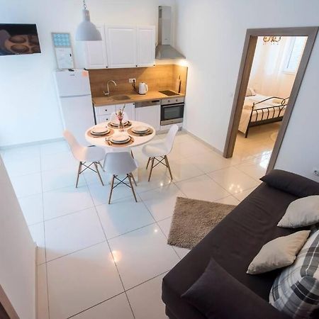 Apartman M&S 1 Kali, Otok Ugljan公寓 外观 照片