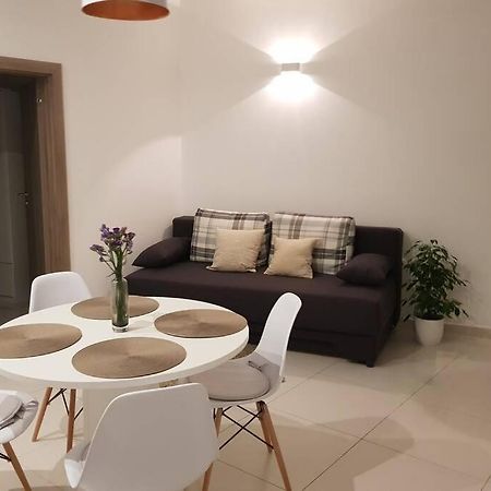 Apartman M&S 1 Kali, Otok Ugljan公寓 外观 照片