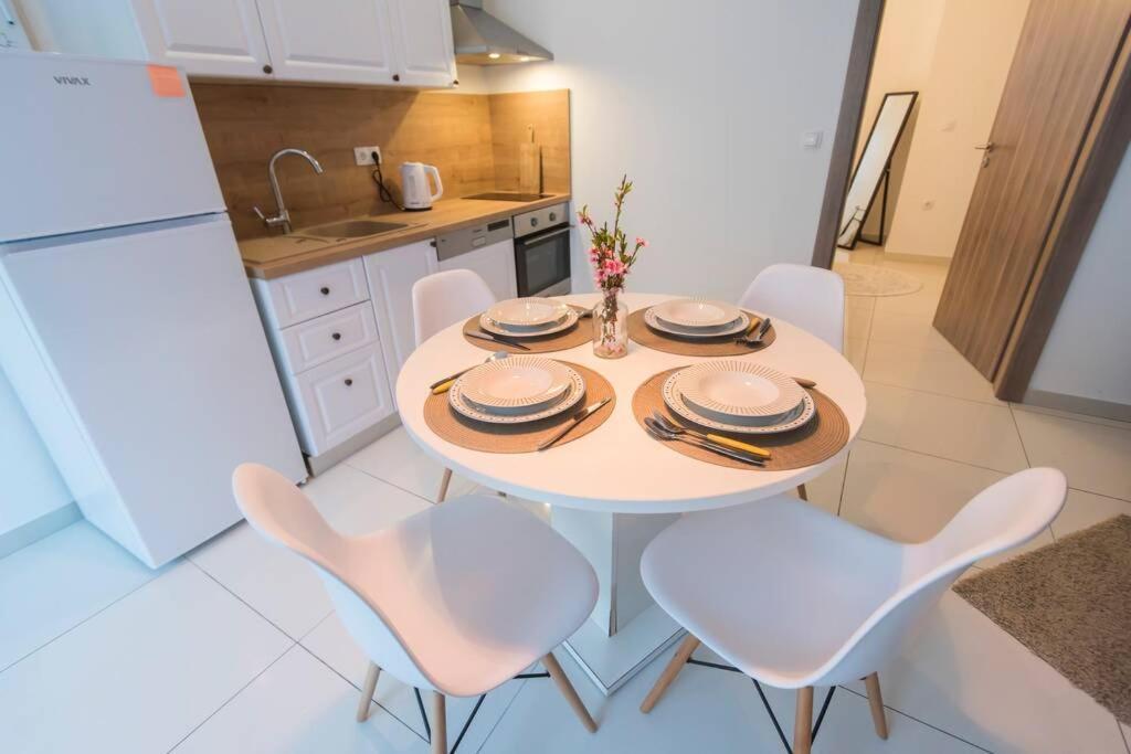 Apartman M&S 1 Kali, Otok Ugljan公寓 外观 照片